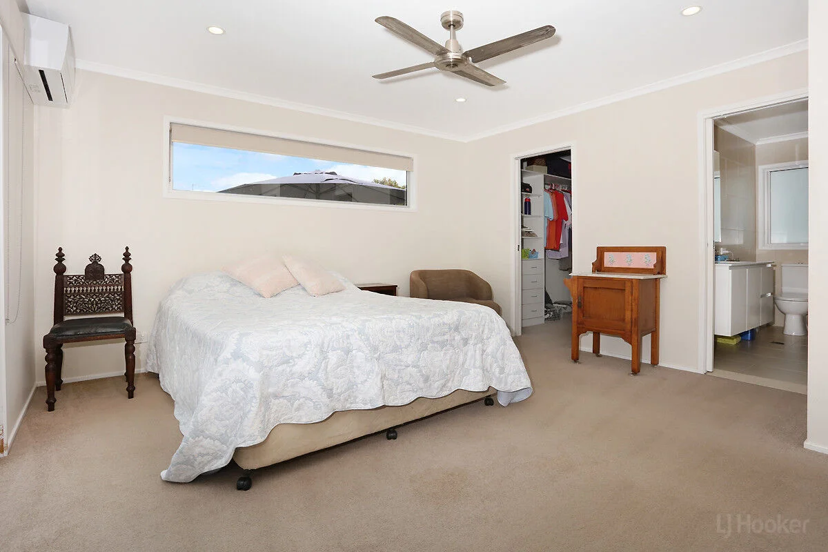Additional image 14 of 8 Plover Avenue, Paradise Point QLD 4216