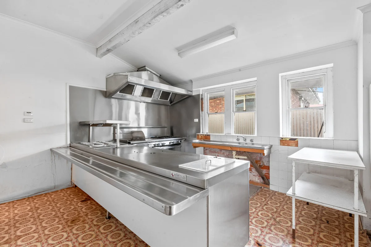 Additional image 15 of 94-96 Alma Street, Maryborough VIC 3465