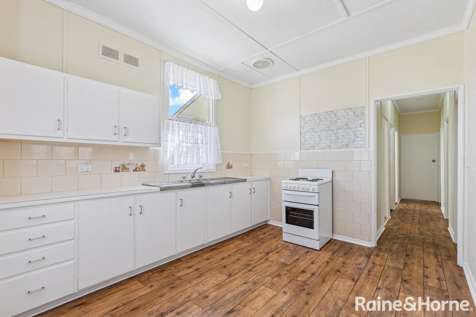 Additional image 2 of 8 Tiller Street, Tailem Bend SA 5260