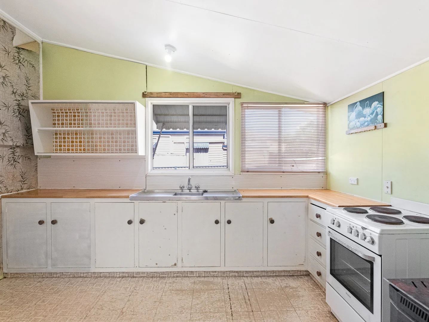 Additional image 10 of 125 Torquay Road, Scarness QLD 4655