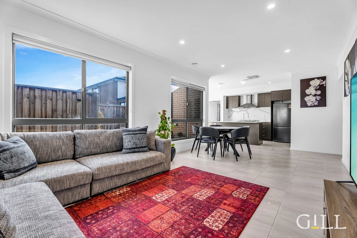 Additional image 12 of 1 Kenana Street, Clyde North VIC 3978