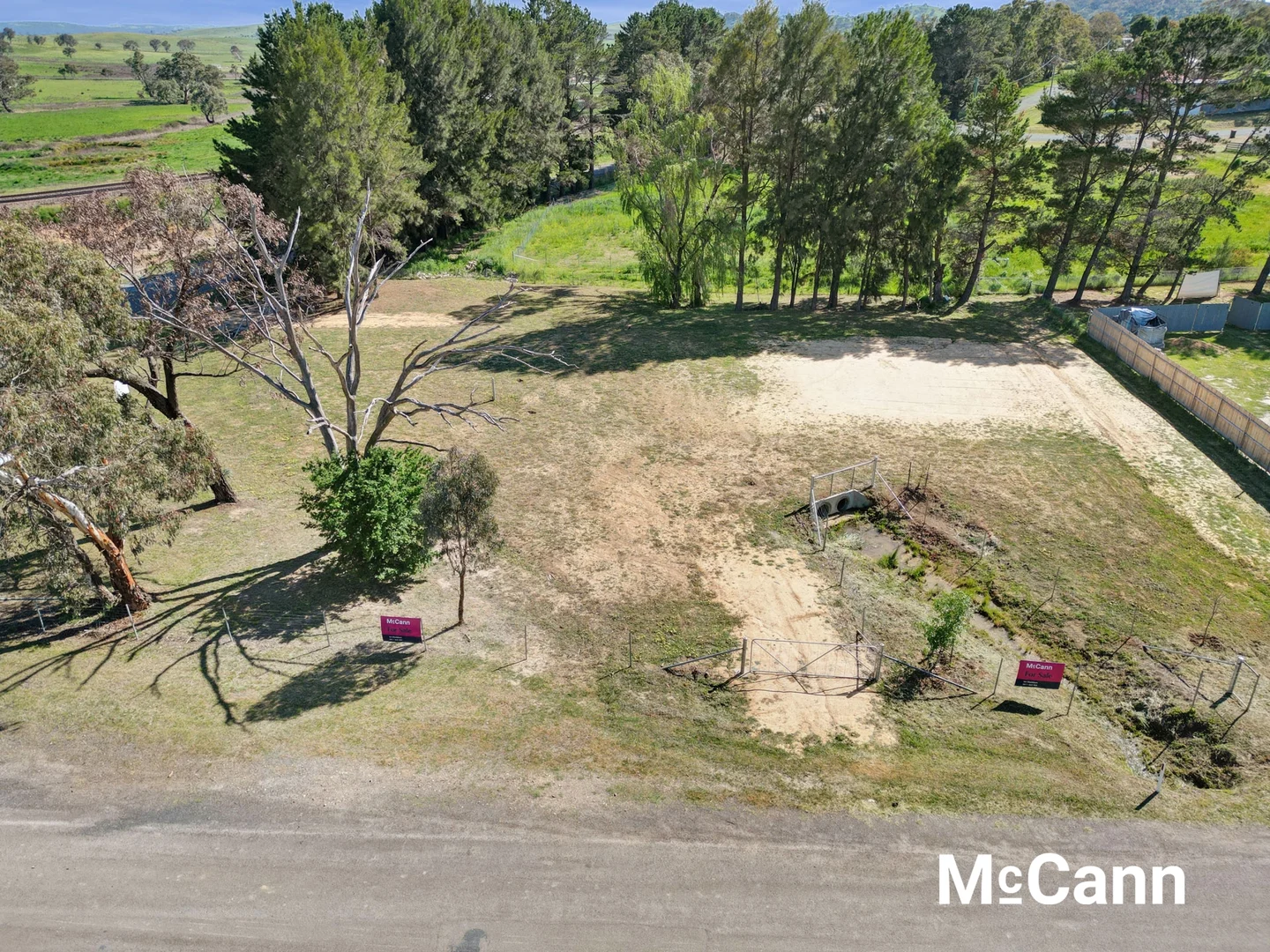 Additional image 11 of 25-27 Hume Street, Gunning NSW 2581