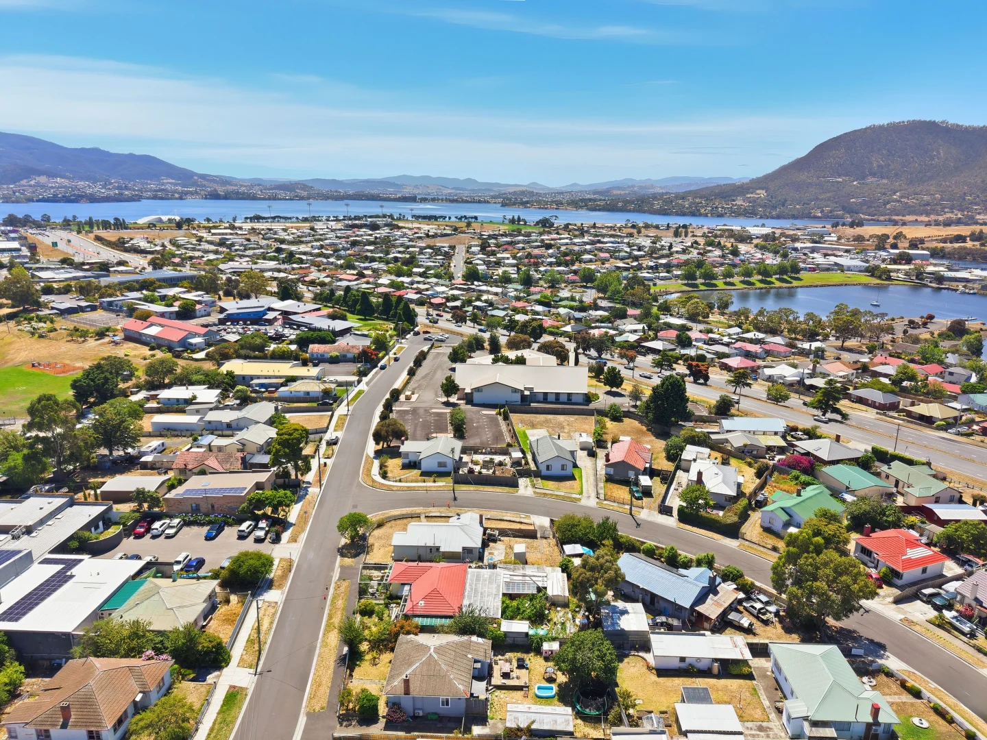 Additional image 28 of 5 Elmsleigh Road, Derwent Park TAS 7009