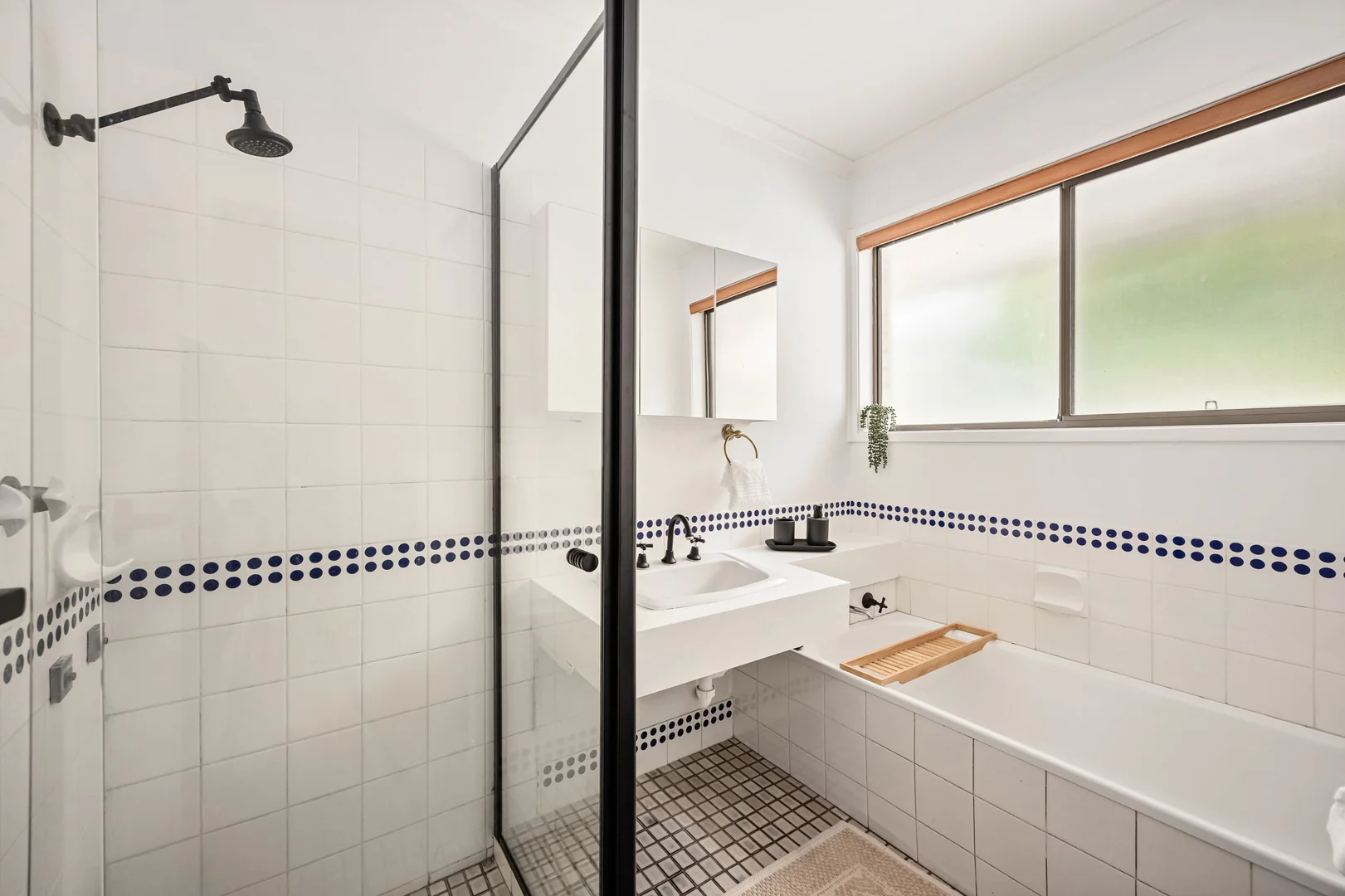 Additional image 11 of 8 Valleybrook Street, Kenmore Hills QLD 4069