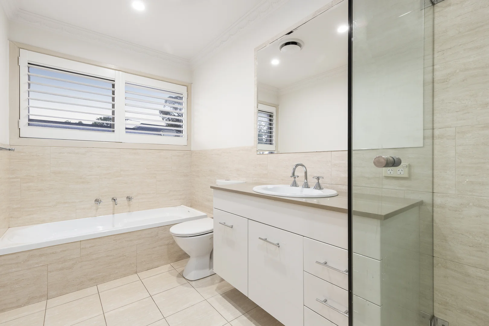 Additional image 10 of 8 Currajong Avenue, Camberwell VIC 3124
