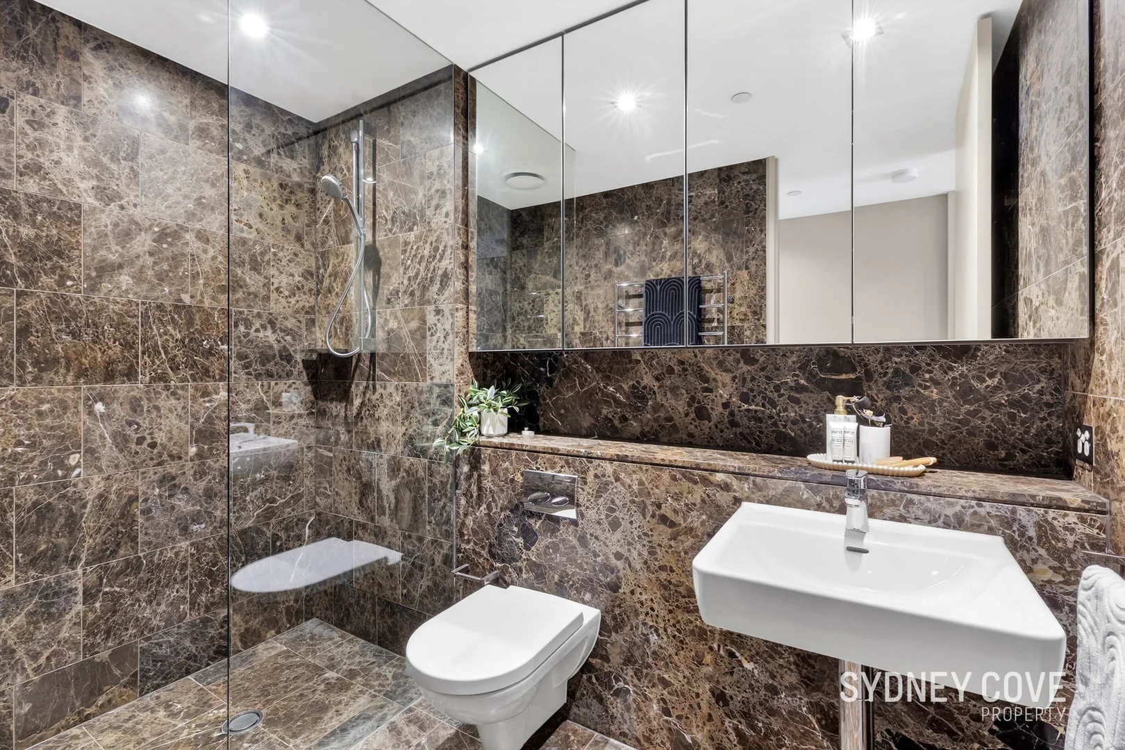 Additional image 8 of 17C/171 Gloucester Street, Sydney NSW 2000