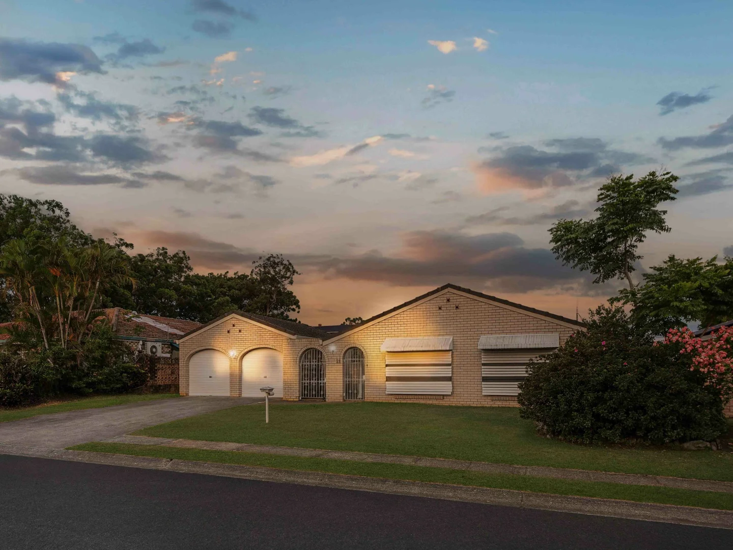 Additional image 20 of 21 Woodsiana Street, Robertson QLD 4109