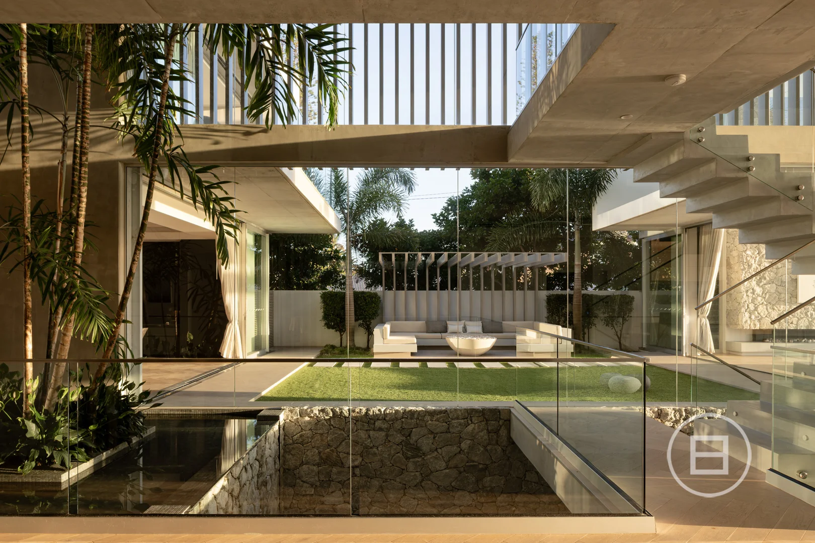 Additional image 12 of 104 Prince Edward Parade, Scarborough QLD 4020