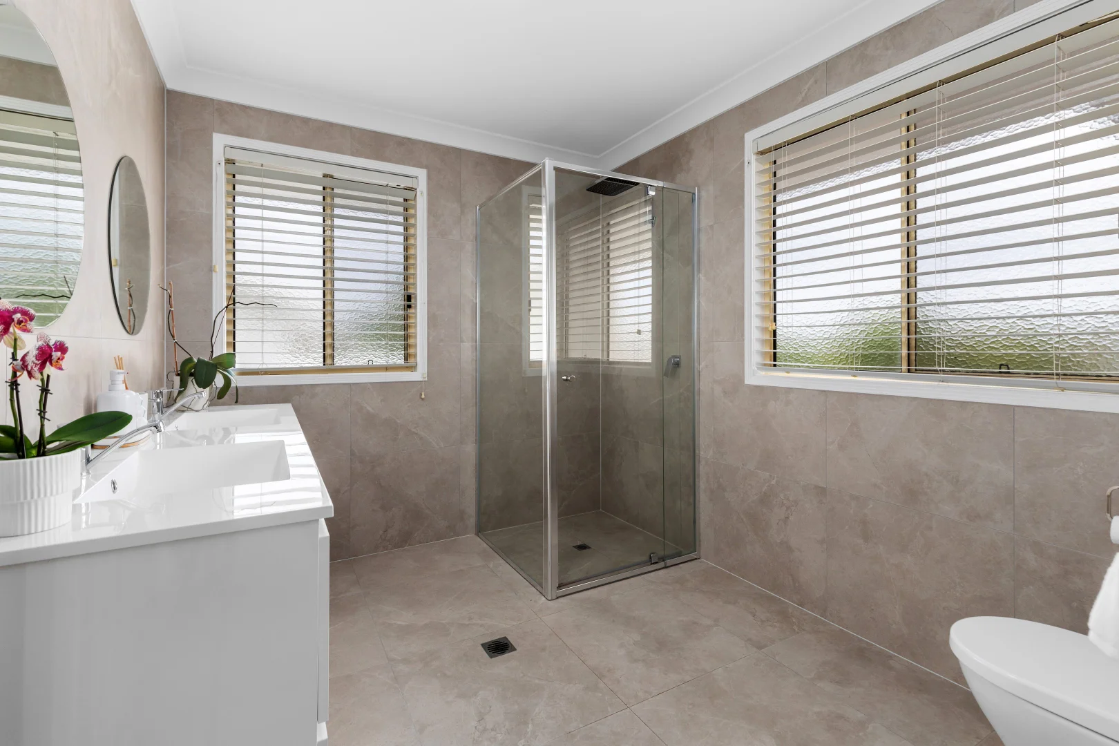 Additional image 20 of 59 Pintail Crescent, Burleigh Waters QLD 4220