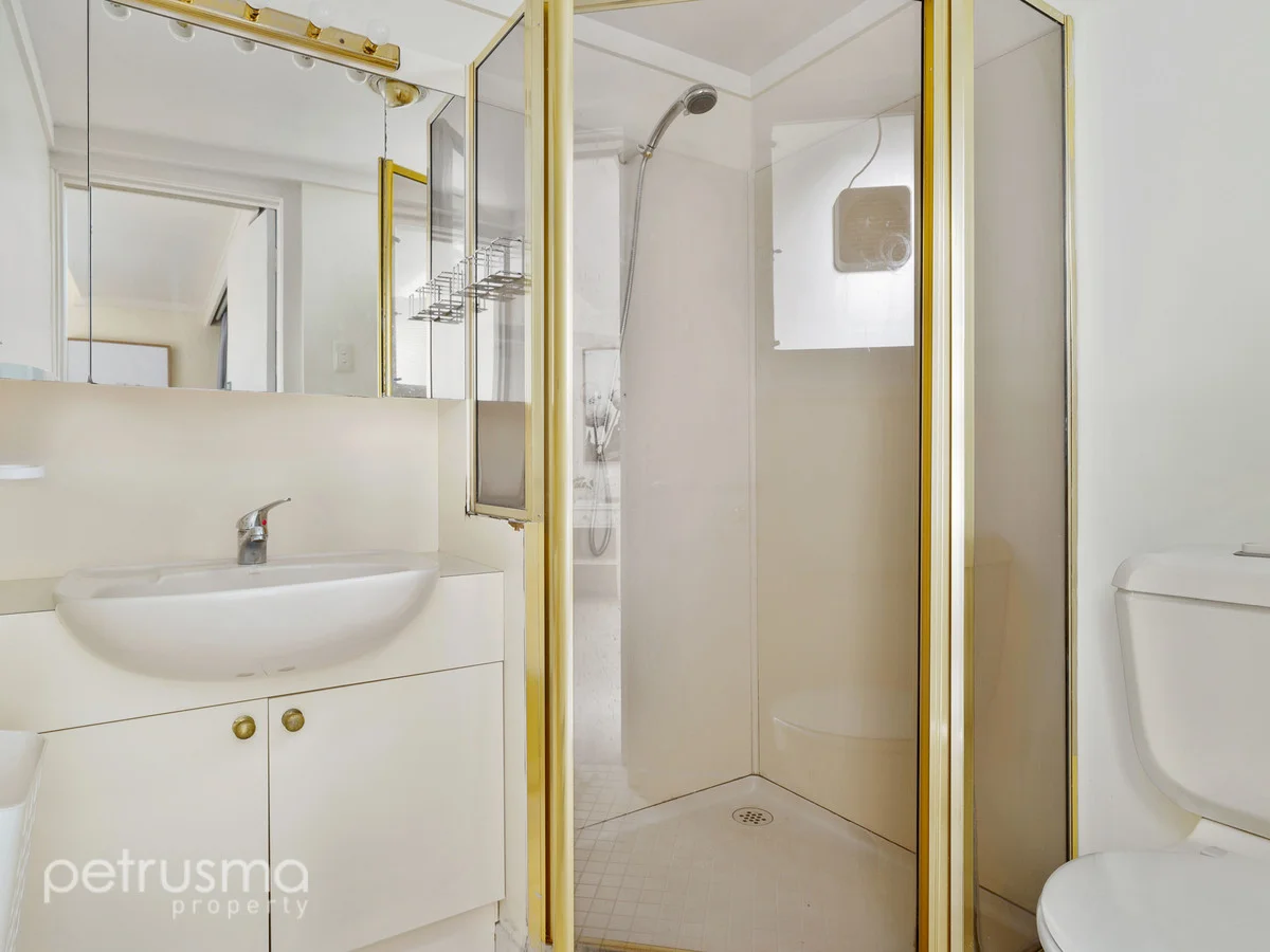 Additional image 11 of 302 Churchill Avenue, Sandy Bay TAS 7005