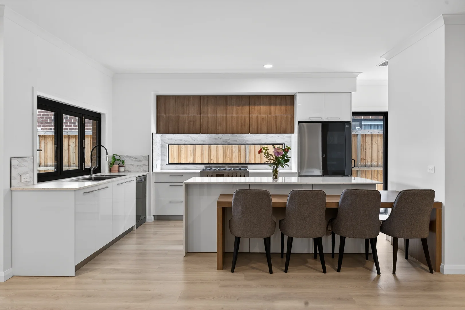 Additional image 2 of 6 Darter Way, Armstrong Creek VIC 3217