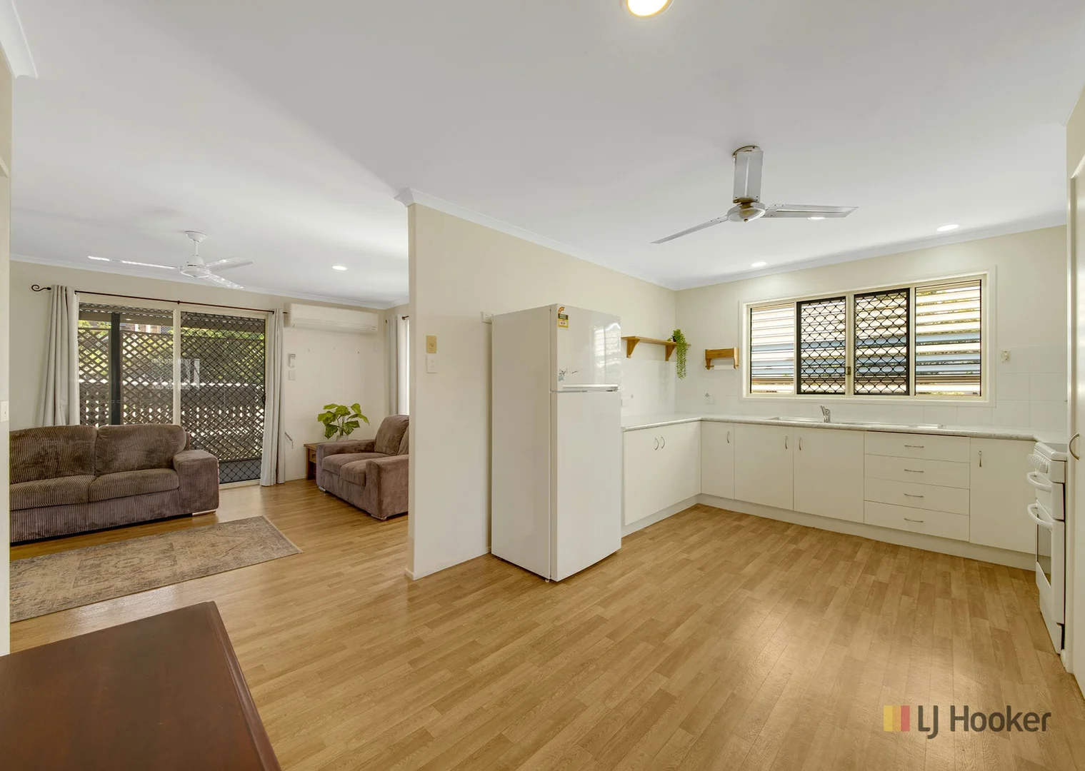 Additional image 4 of 5A Pittsbay Crescent, Boyne Island QLD 4680