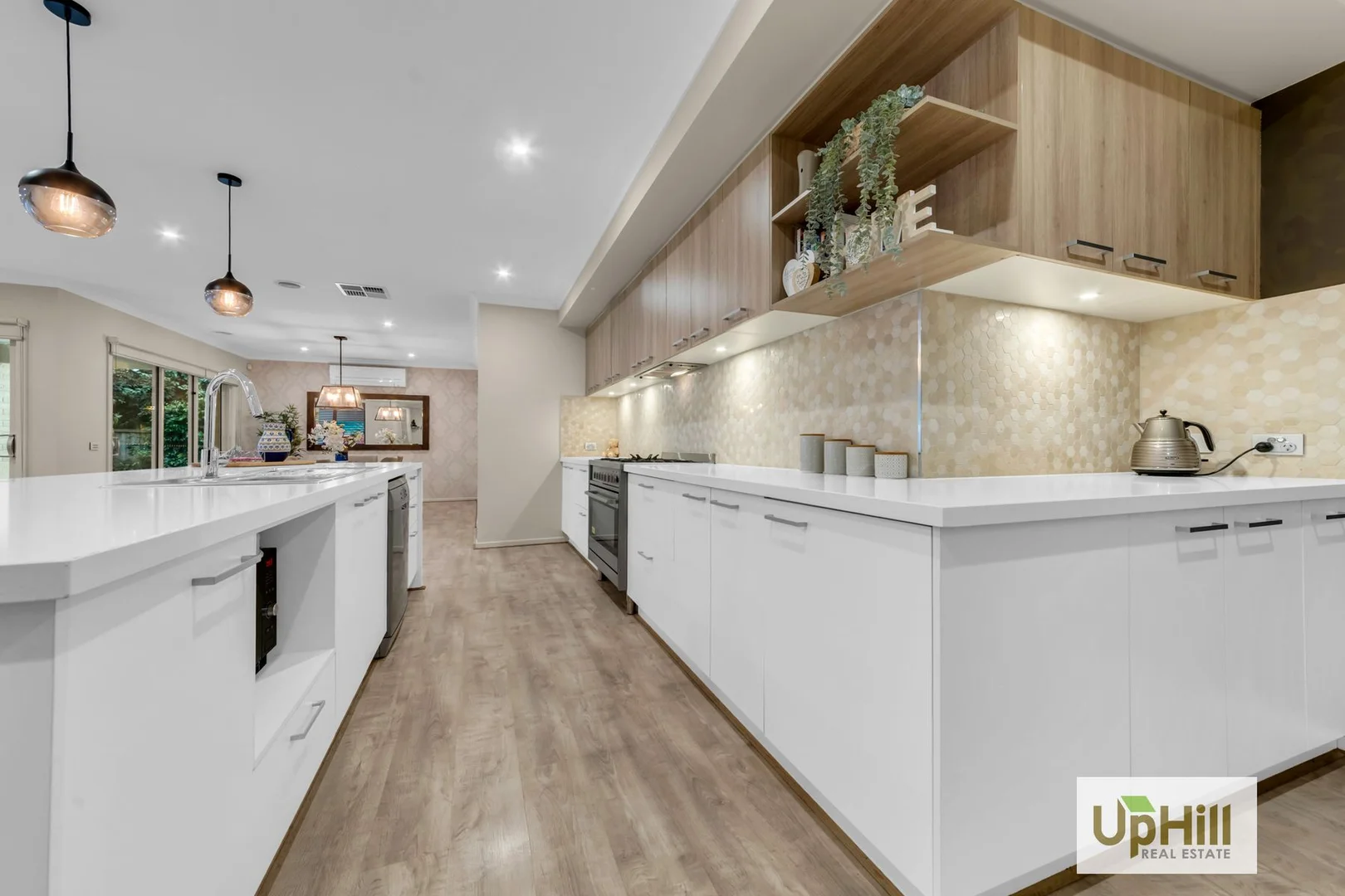 Additional image 11 of 71 Moxham Drive, Clyde North VIC 3978