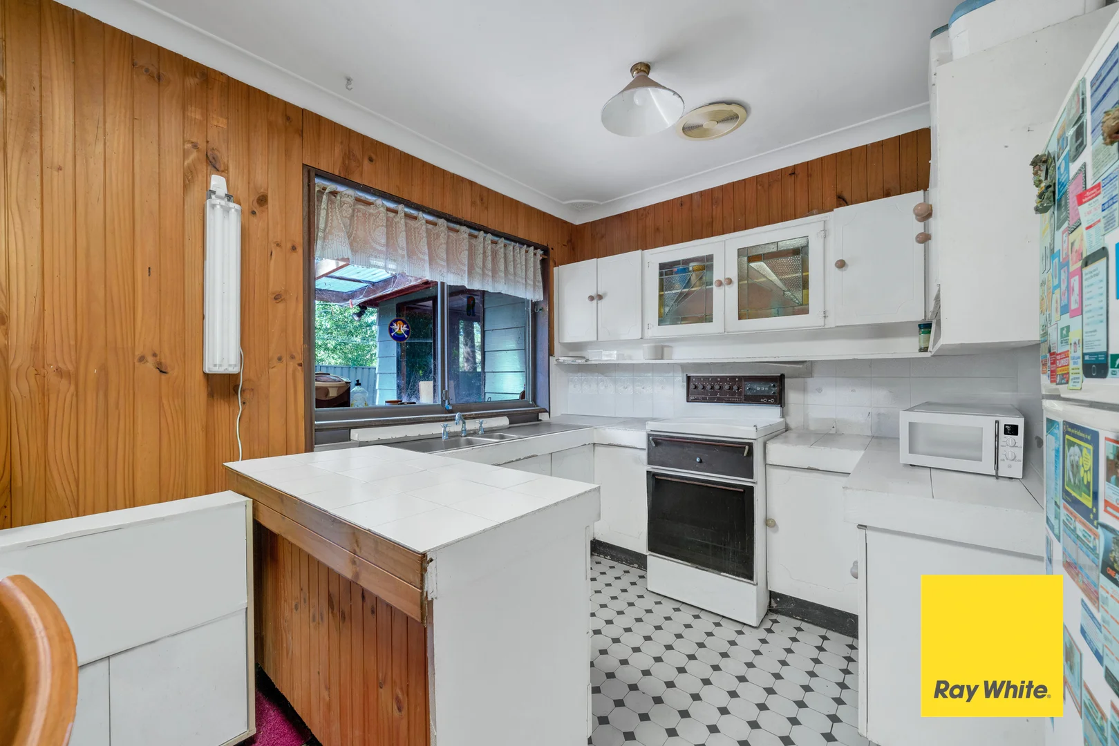 Additional image 11 of 107 Avoca Drive, Green Point NSW 2251