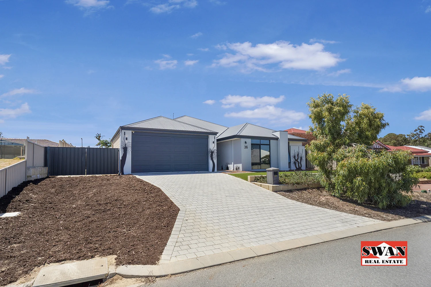 36 Longmore Loop, Swan View WA 6056 photo 2
