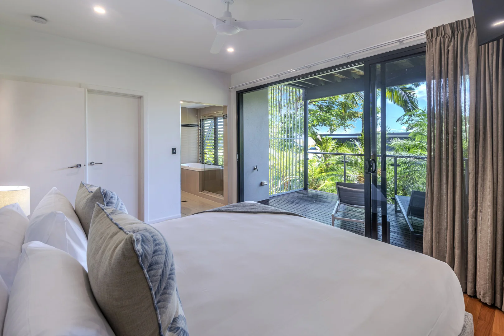 Additional image 17 of Pinnacle 6/1 Banksia Court, Hamilton Island QLD 4803