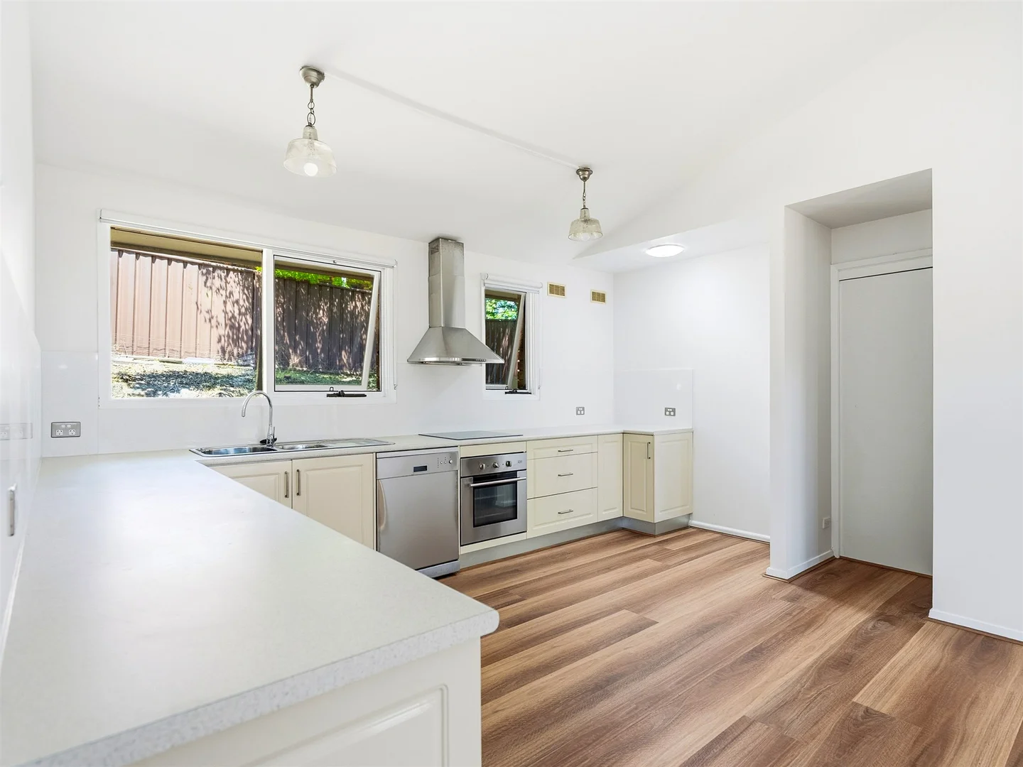 Additional image 6 of 14 Lavinia Pl, Ambarvale NSW 2560