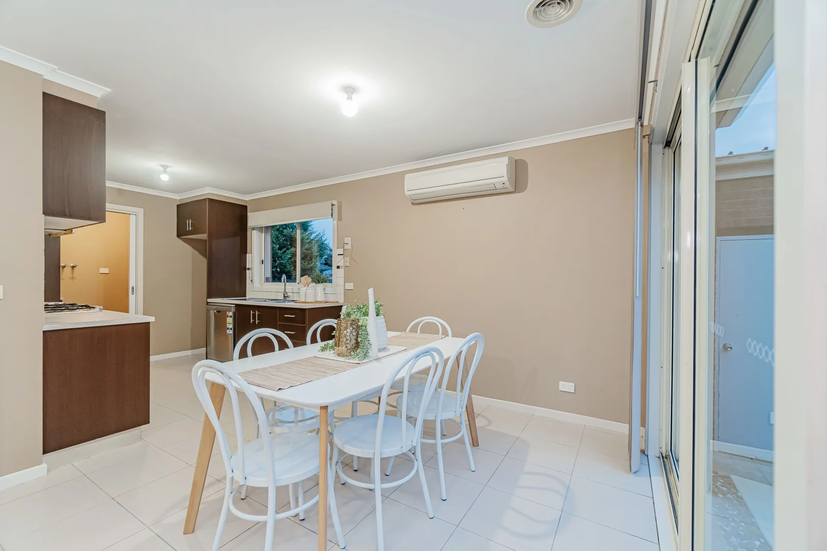 Additional image 5 of 1/965 Pascoe Vale Road, Jacana VIC 3047