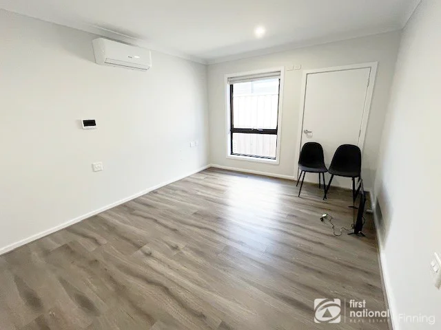 Additional image 2 of 15 Cadenza Street, Clyde VIC 3978