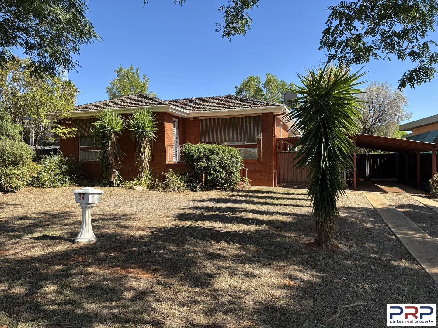 34 Evans Parade, Parkes NSW 2870