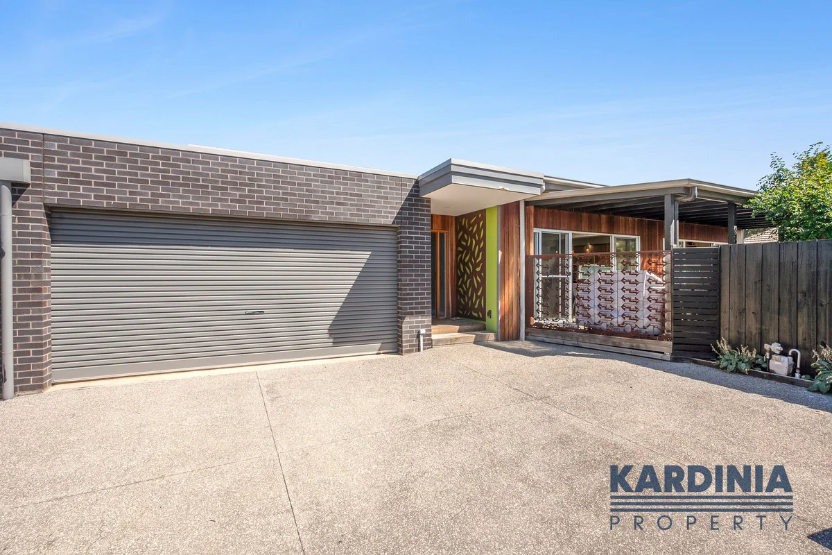 2E Ferry Grove, Newcomb VIC 3219