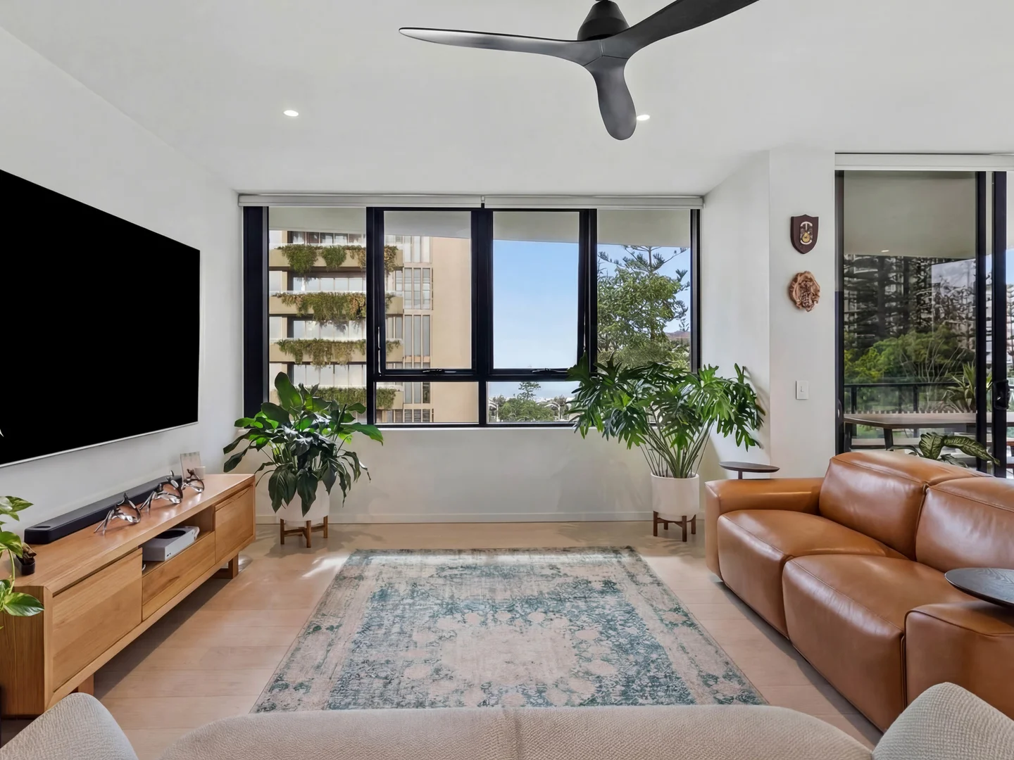 Additional image 6 of 2204/1328 Gold Coast Highway, Palm Beach QLD 4221