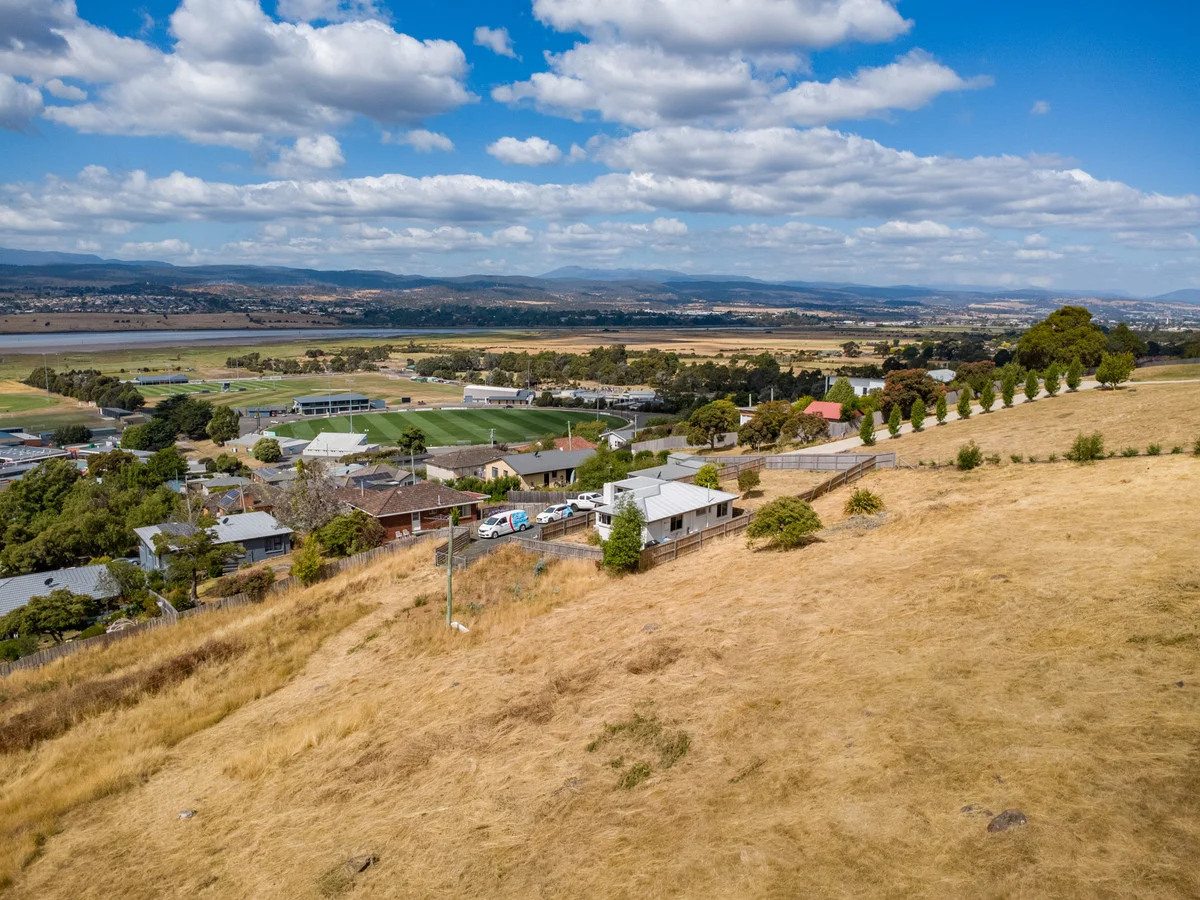 Additional image 14 of 2/47 Orana Place, Riverside TAS 7250