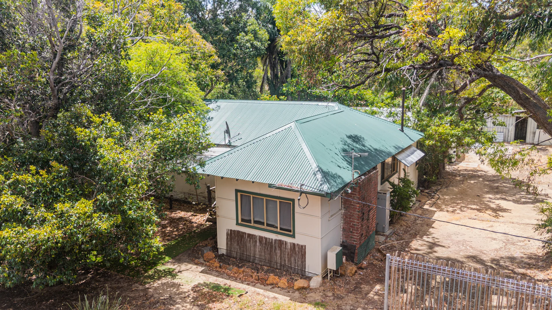Additional image 3 of 236 Kalamunda Road, Maida Vale WA 6057