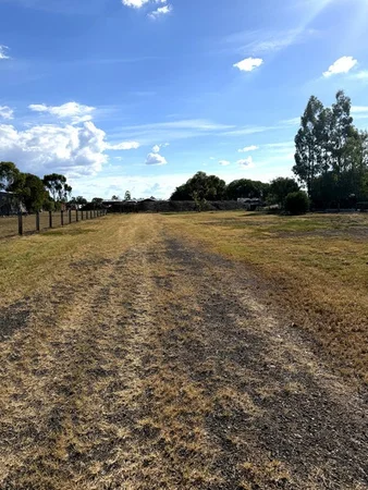 Additional image 11 of 14 Hedge Road, Dalby QLD 4405