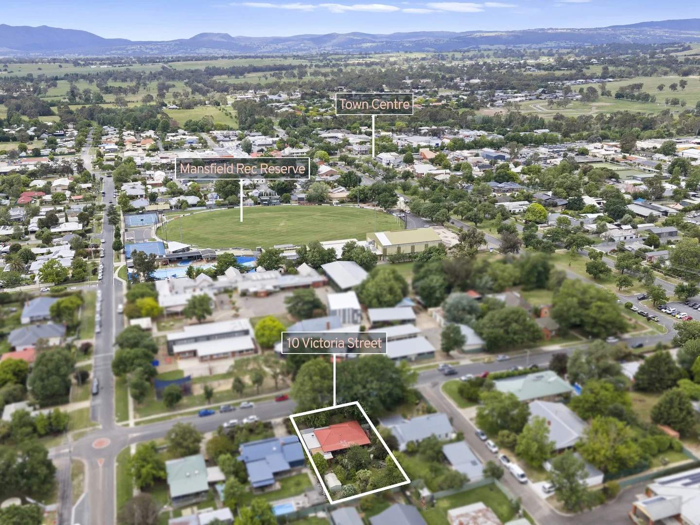 10 Victoria Street, Mansfield VIC 3722