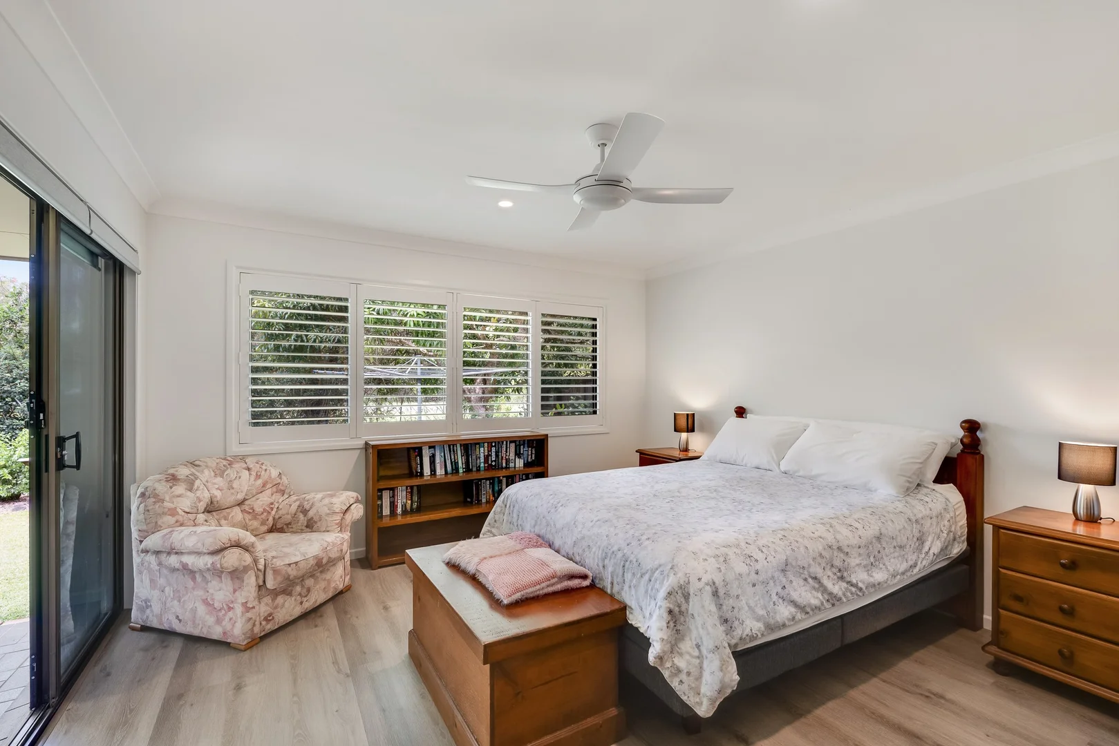 Additional image 9 of 90 Balemo Drive, Ocean Shores NSW 2483