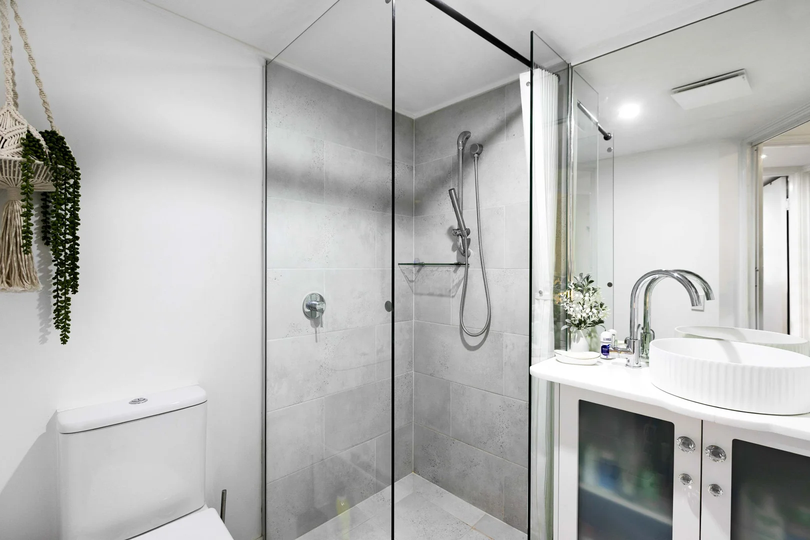 Additional image 12 of 128/17 Buccaneer Drive, Urangan QLD 4655