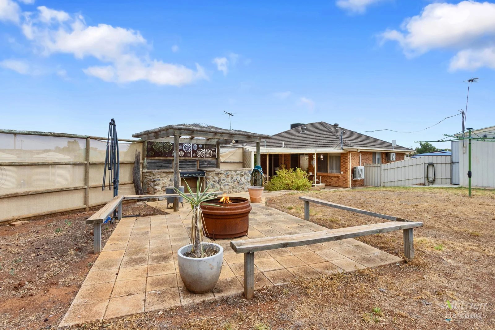 Additional image 17 of 12 Stirrup Street, Saddleworth SA 5413