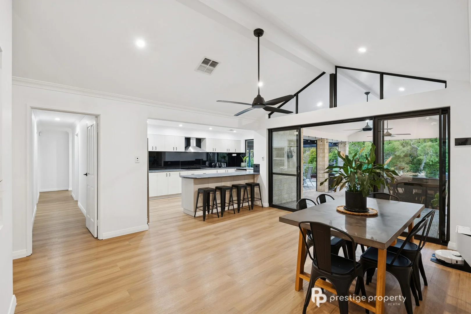 Additional image 11 of 21 Citrus Court, Two Rocks WA 6037