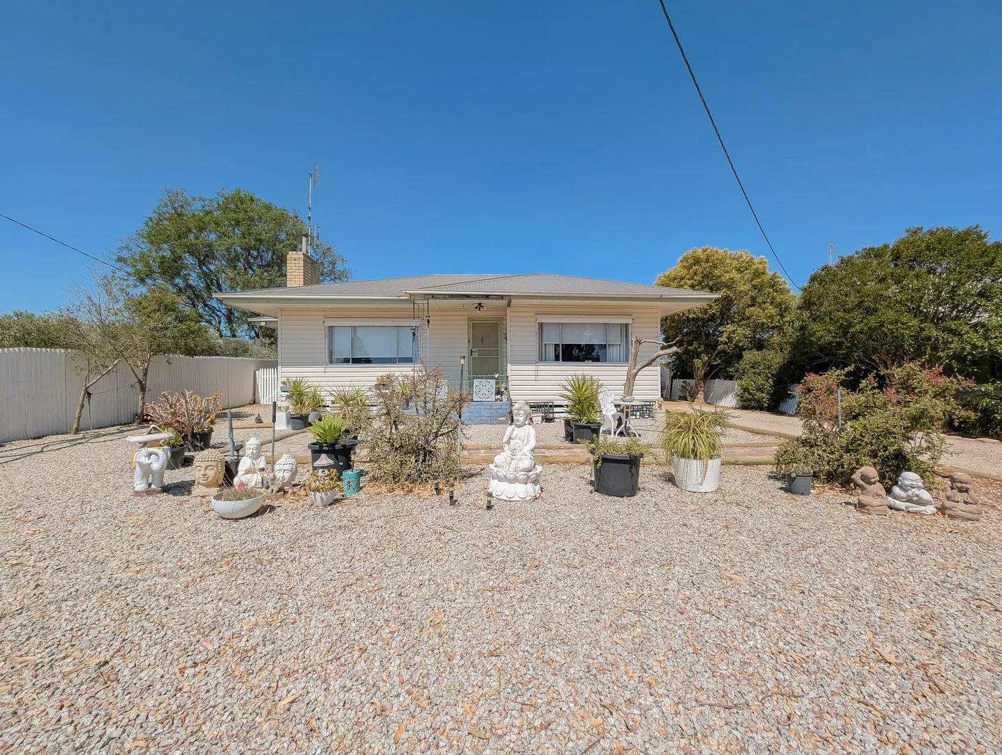 9 Railway Crescent, Boort VIC 3537