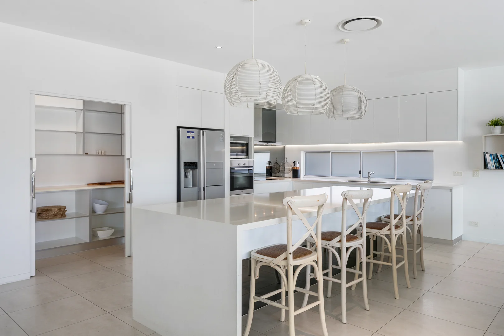 Additional image 45 of 14 Eady Avenue, Broadbeach Waters QLD 4218