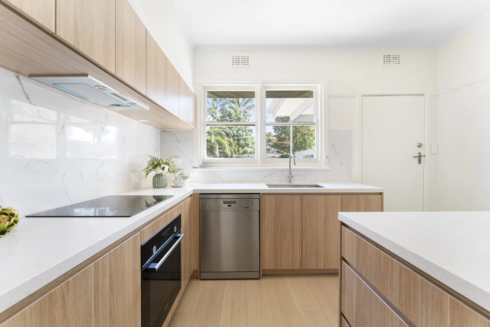 Additional image 3 of 11 Stuart Avenue, Cheltenham VIC 3192