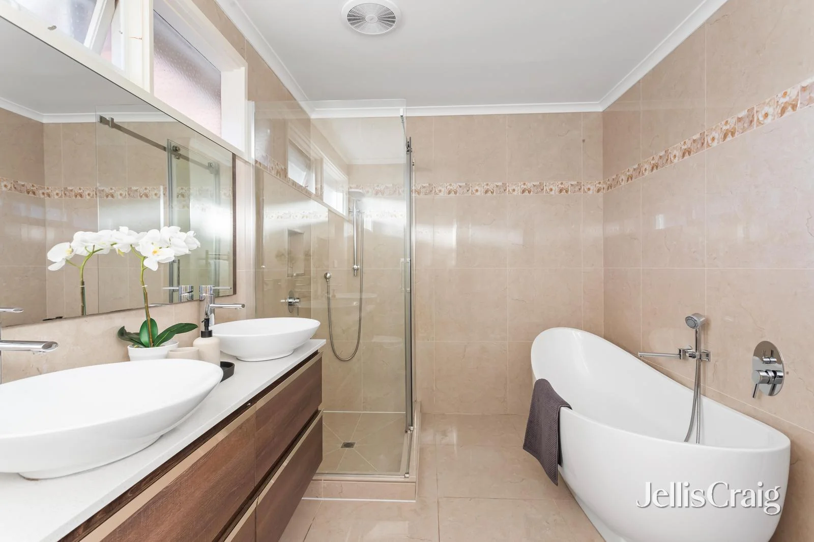 Additional image 10 of 2 Wyuna Court, Bentleigh VIC 3204