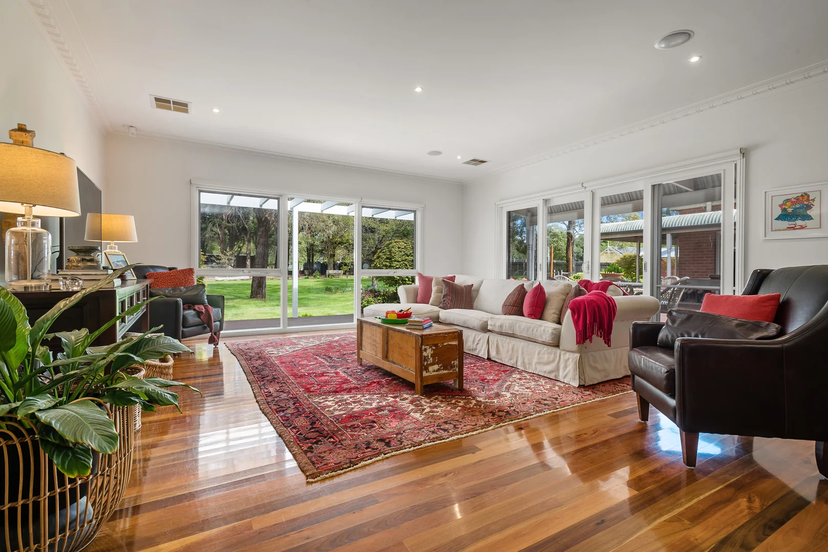 Additional image 4 of 43 Stuart Drive, Woodend VIC 3442