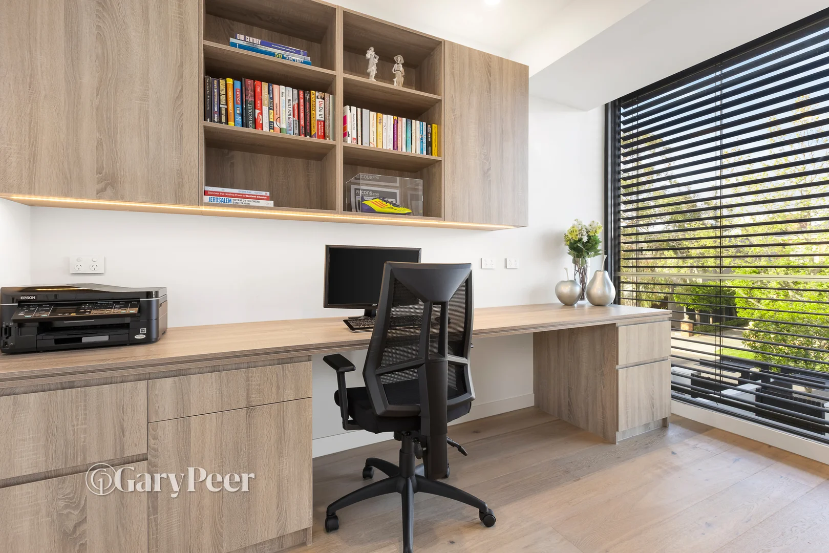 Additional image 8 of 2/34 Langdon Road, Caulfield North VIC 3161