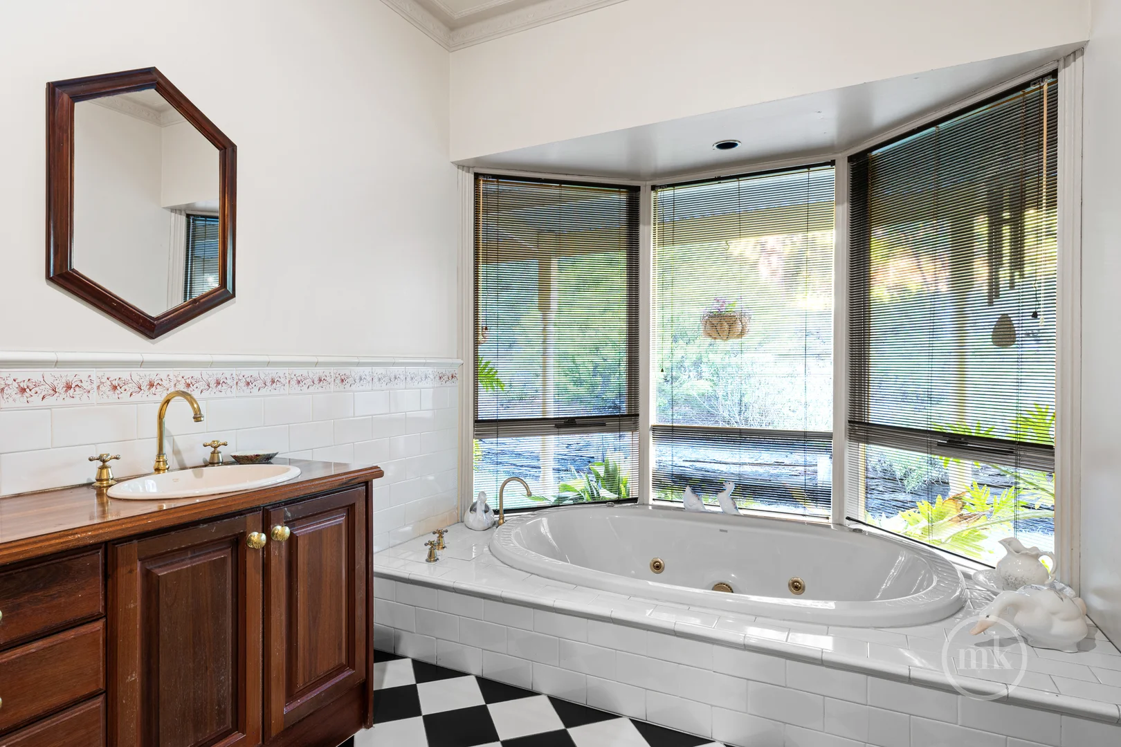 Additional image 11 of 50 Maroong Drive, Research VIC 3095