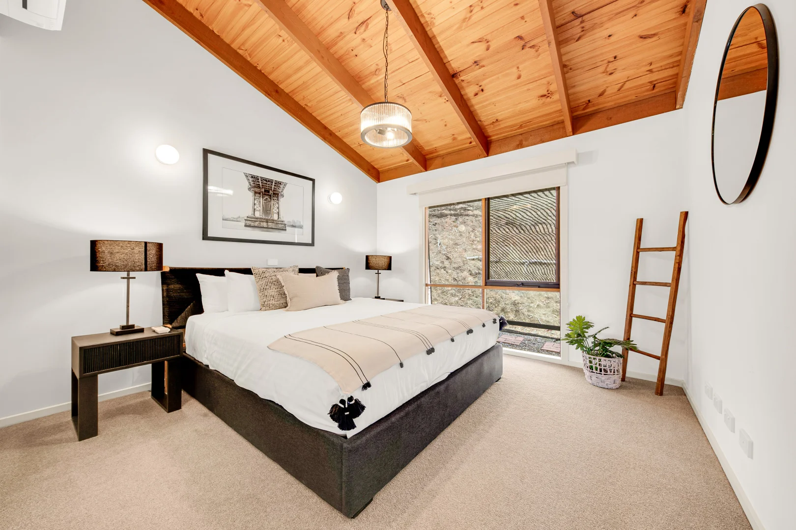 Additional image 10 of 4 Lewis Close, Bright VIC 3741