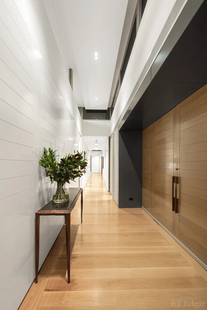 Additional image 10 of 8 Wootton Grove, Caulfield North VIC 3161