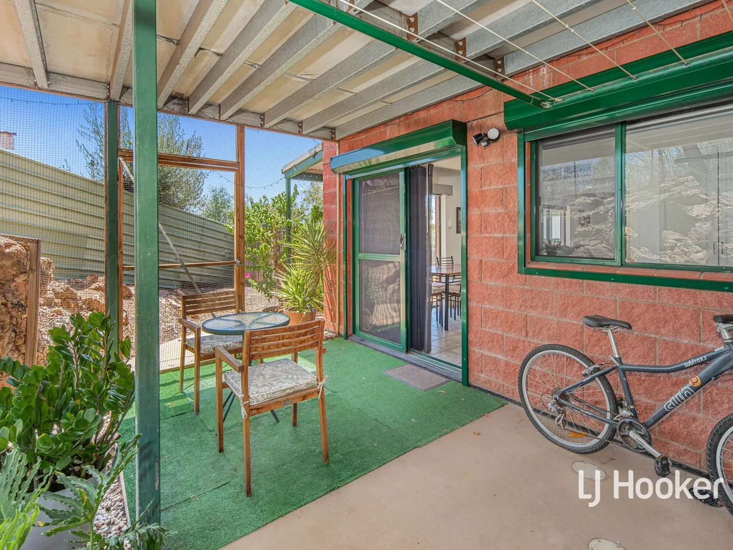 Additional image 10 of 4/5 Aneura Place, Sadadeen NT 0870