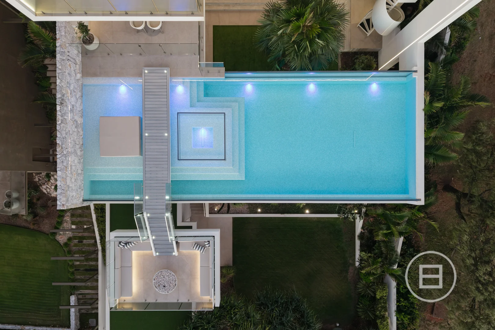 Additional image 26 of 104 Prince Edward Parade, Scarborough QLD 4020