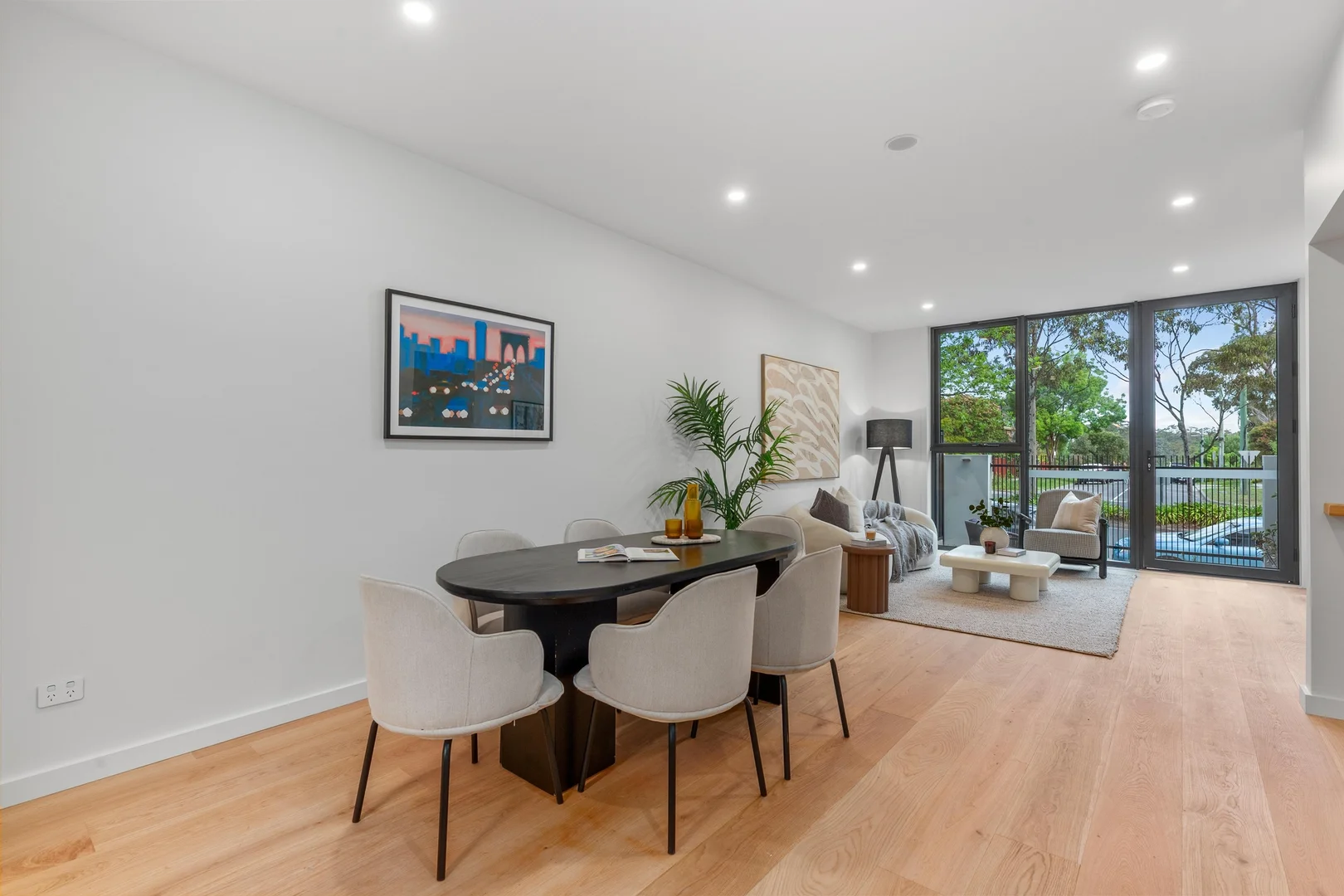 Additional image 4 of 6/17-19 Whitehorse Road, Blackburn VIC 3130