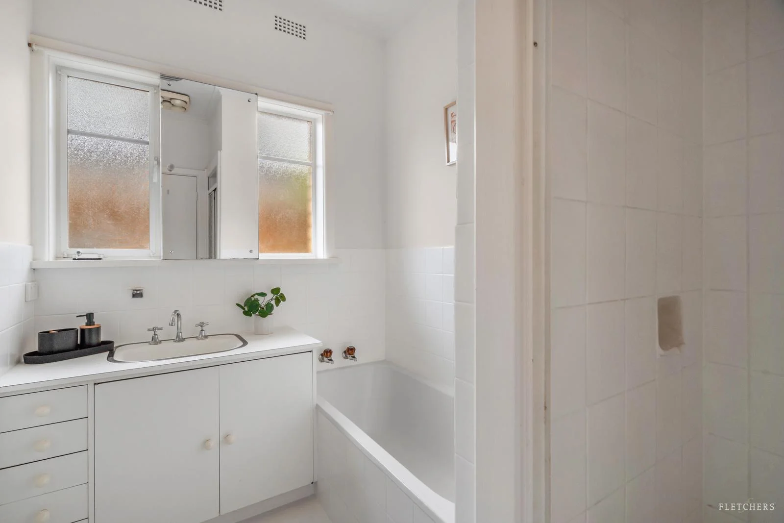 Additional image 11 of 8 Caroline Crescent, Blackburn North VIC 3130