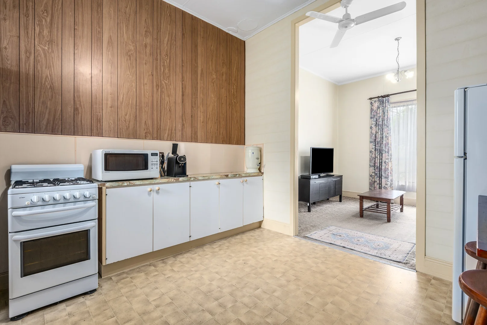 Additional image 3 of 21 Waratah Street, Geelong West VIC 3218