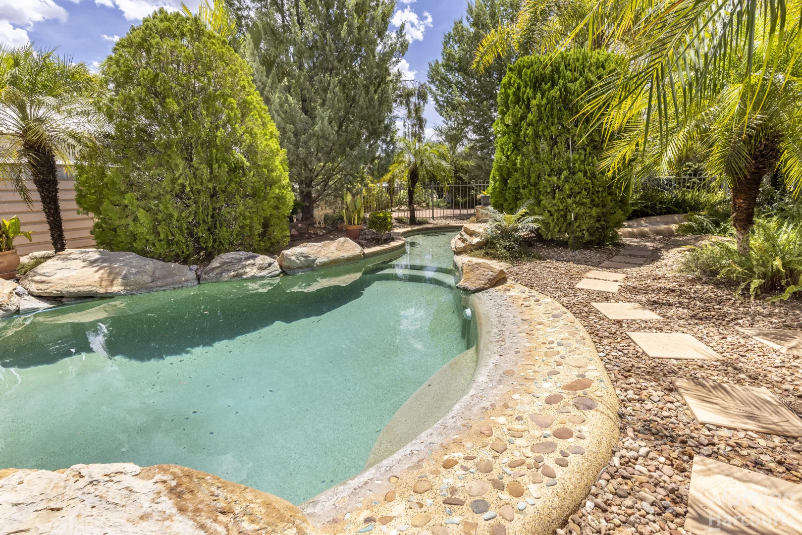 Additional image 31 of 21 The Links, Desert Springs NT 0870