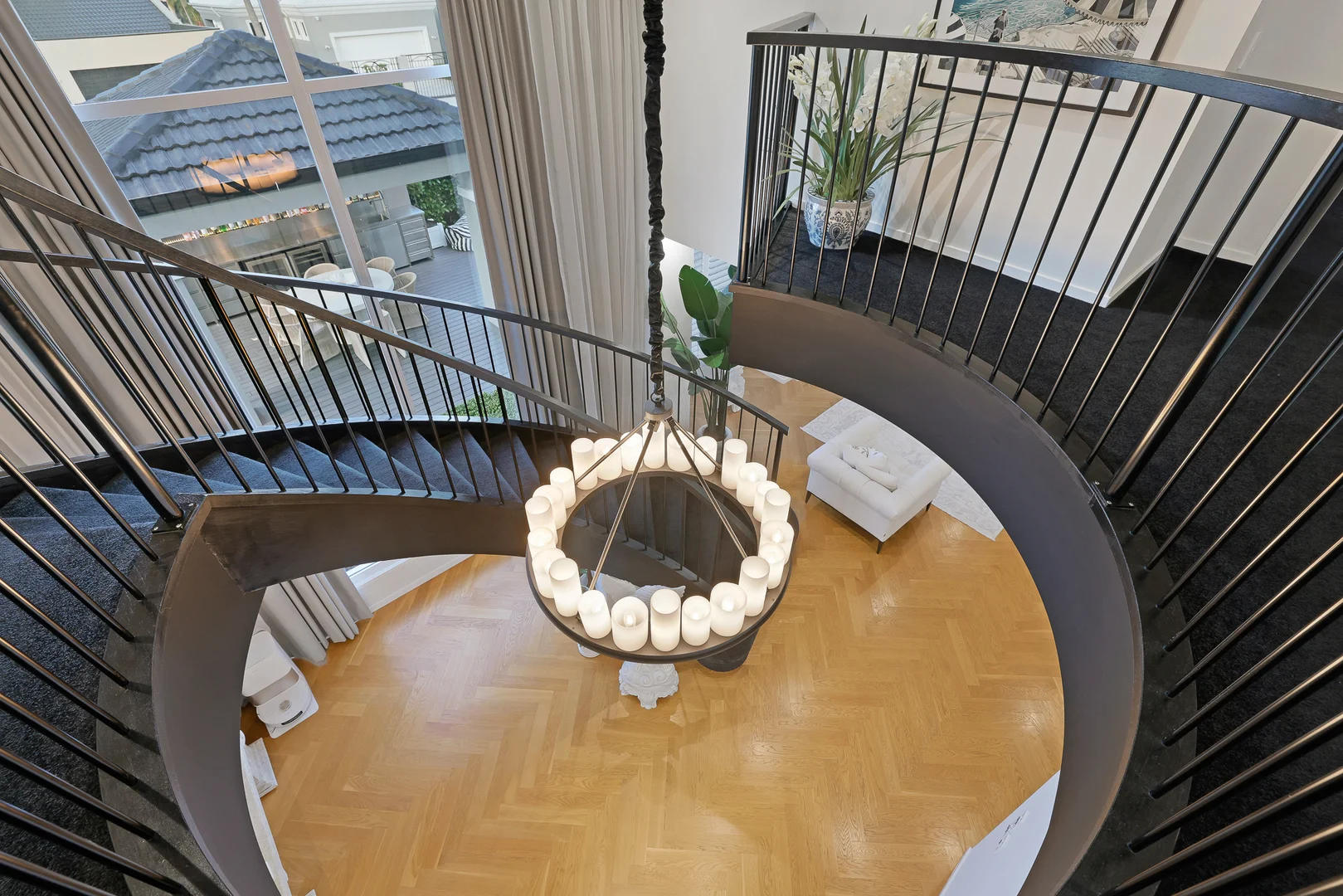 Additional image 15 of 8 Queen Guineveres Place, Sovereign Islands QLD 4216